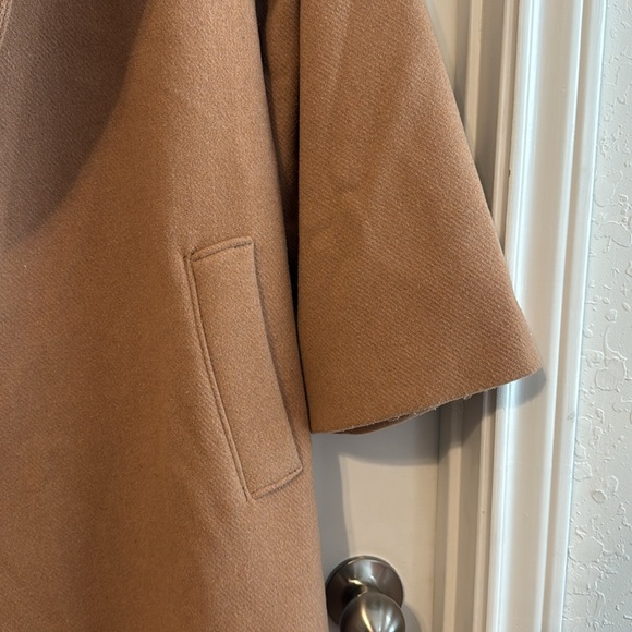 Abercrombie trench coat - Picture 3 of 4